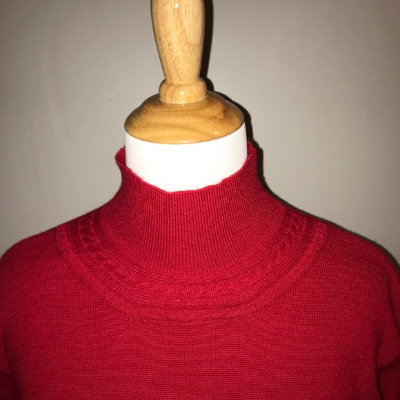 Vintage 1980s Red Comfy Wool MockNeck Sweater - Picture 4 of 6